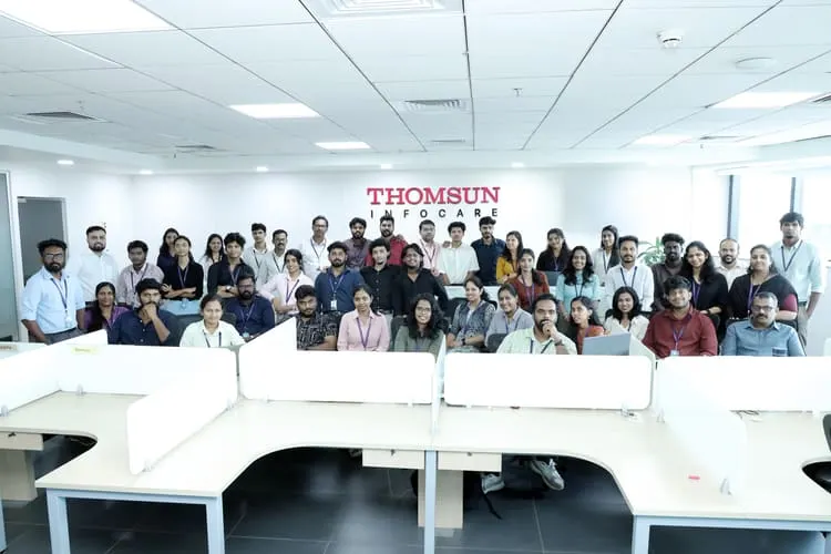 The Thomsun Infocare team at our Kochi office